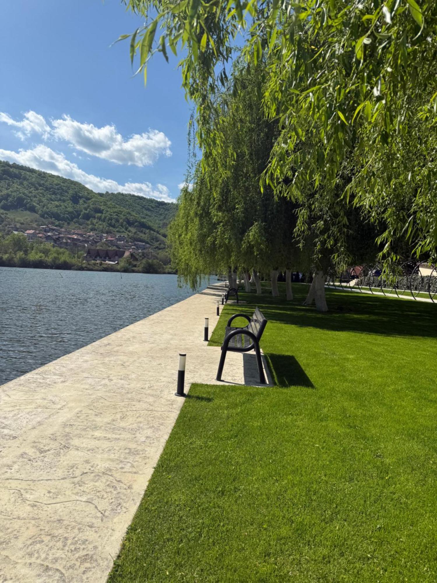 Vega Resort Restaurant & Lodge Orsova Exterior photo